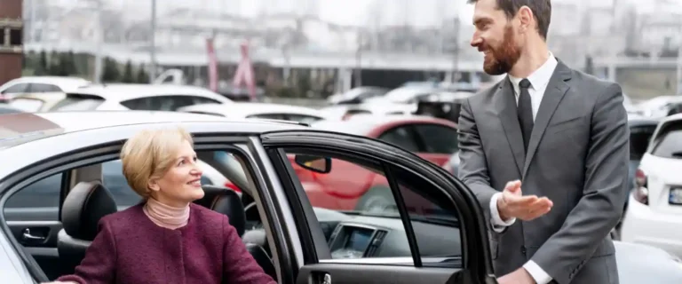 How Customer Interaction Management Solutions Drive Taxi Service Excellence