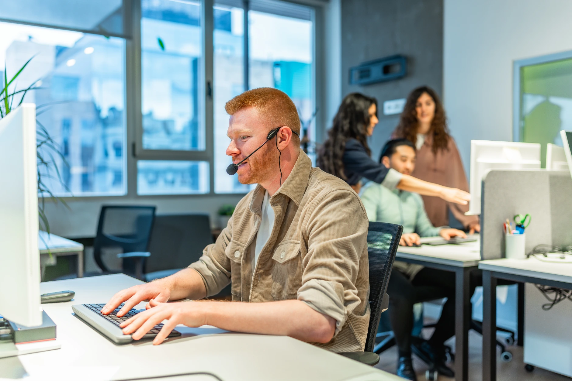 Key Benefits of Contact Centre as a Service (CCAAS) 