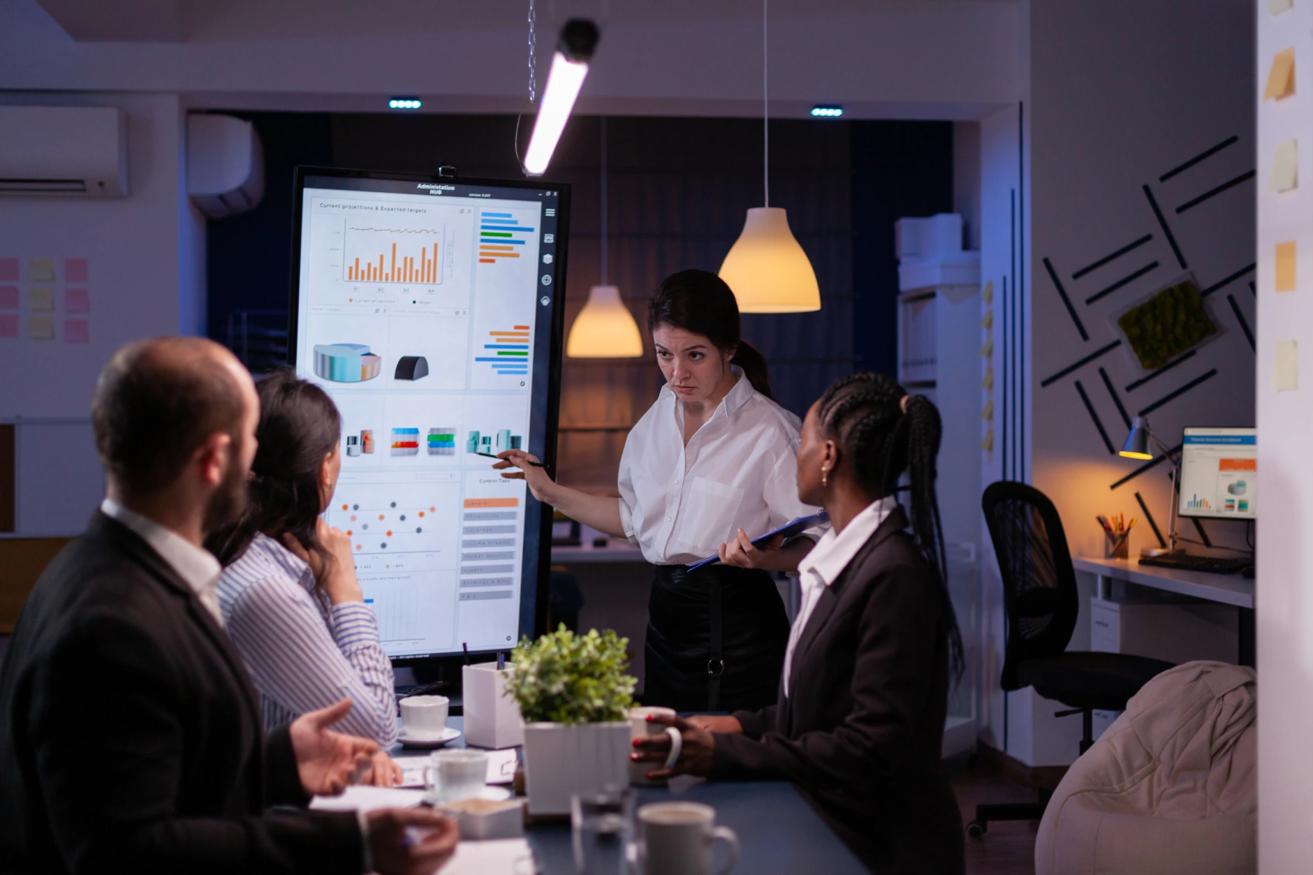 Top Knowledge Management Tools for UK Call Centres
