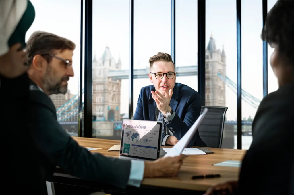 Why UK Businesses Are Embracing Outsourcing in 2025